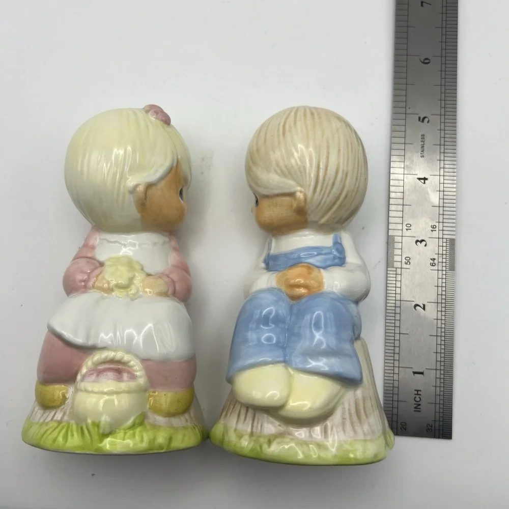 Precious Moments Boy & Girl ~ Love One Another Salt & Pepper Shakers